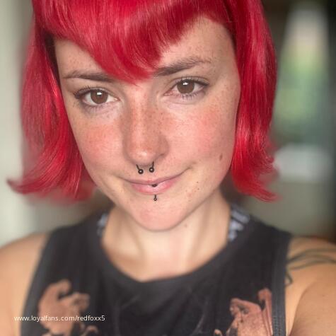 TemptressRedFoxx avatar