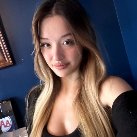 YourGoddessYves avatar