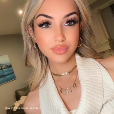 Rorisplaydiary avatar