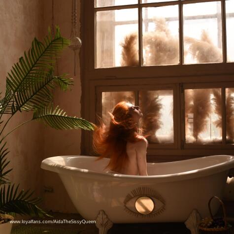 Aida the Sissy Queen avatar