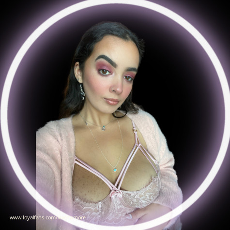 Goddess Vixen Amore avatar