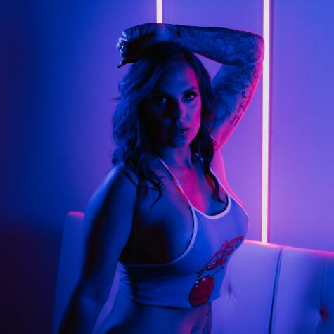 Purple Temptress avatar