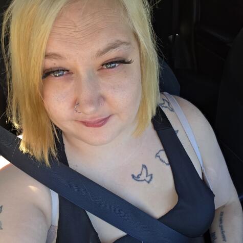 StonedSiren96 avatar