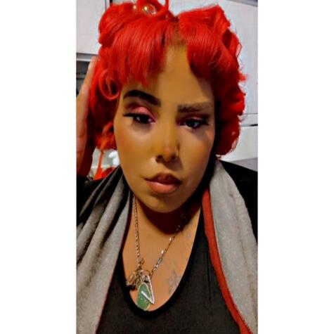 SophieyourBoss avatar