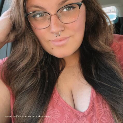RoundAndRavishing avatar