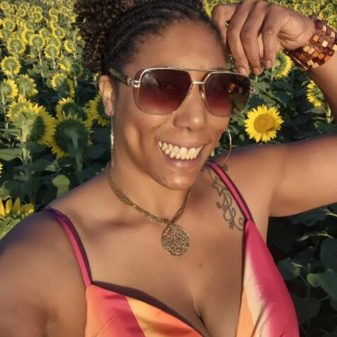 TheCorporateCutie avatar