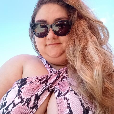 Nicholle69 avatar