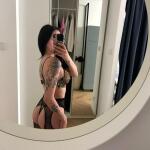 DarkLuxuryQueen avatar