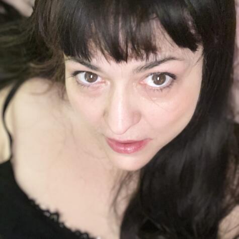 Goddess Lola Mia's videos and clips Official account LoyalFans