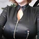 TityTrove avatar