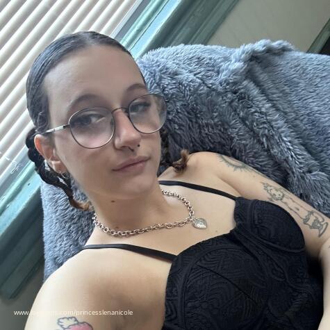 PrincessLenaNicole avatar