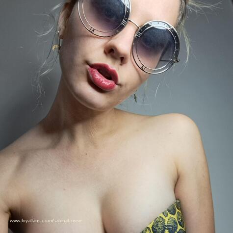 Sabina Breeze avatar