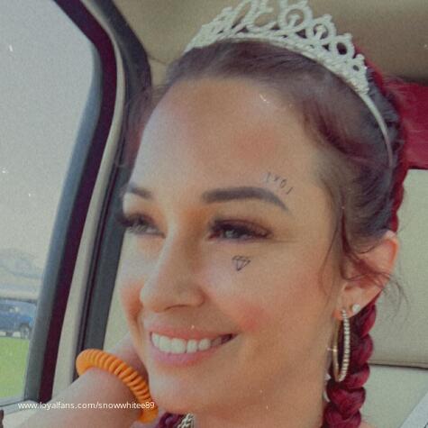 snowwhitee89 avatar