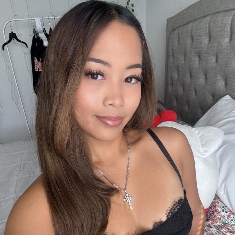 spoiledmia avatar