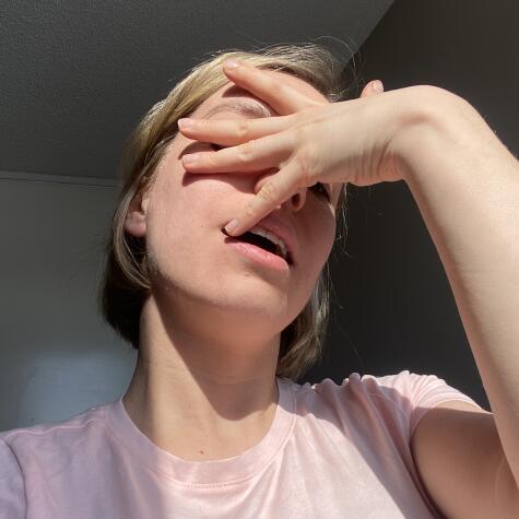 Ur girl Violet avatar