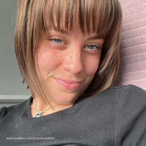 PrincessIvyBlue avatar