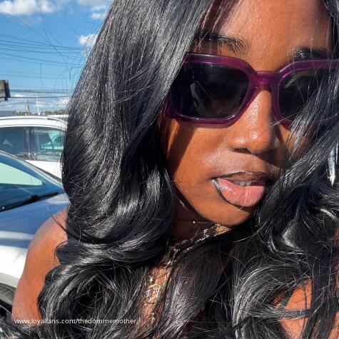 The Domme Mother avatar