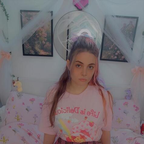 Sophiestiddies avatar