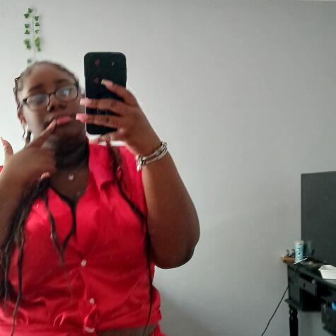 2PrettyForYou avatar