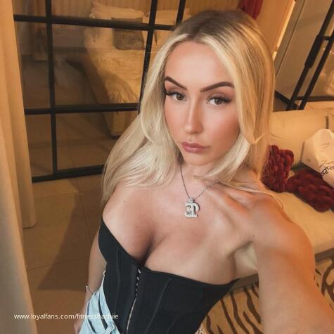 Princessfitnessbarbiie avatar