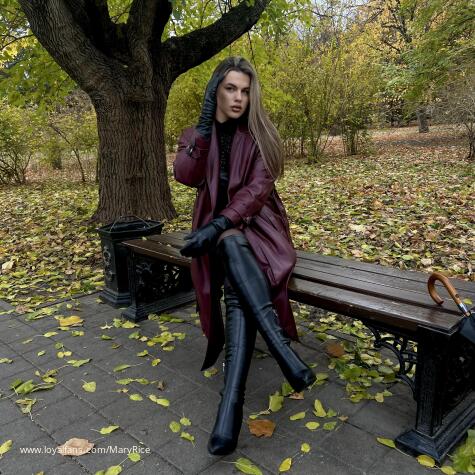 Domina Mary avatar