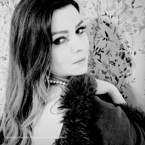 Your Only Spoiled Goddess avatar