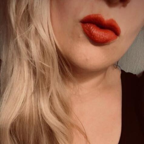 Mistress_Anyaa avatar