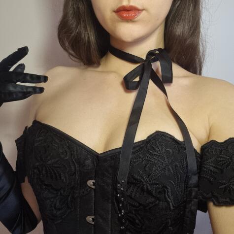 Duchesse Charlotte de Lumière avatar