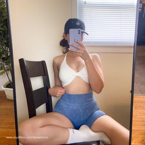 april lovee avatar