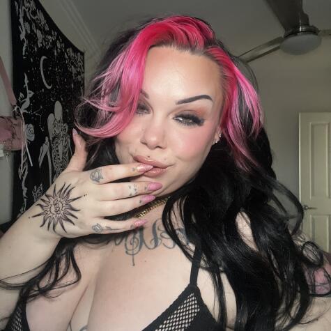 MommyMinnieQOS avatar