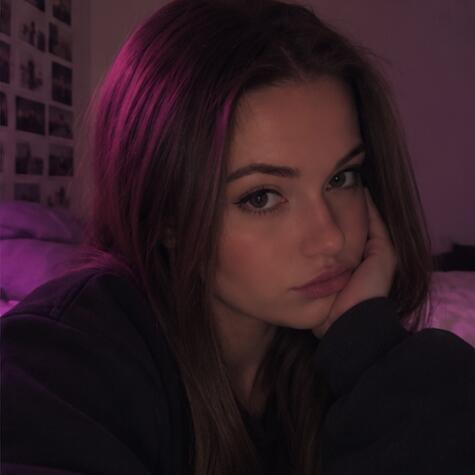 Lilylux27 avatar