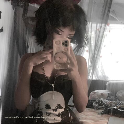 Thelovewitchkay avatar