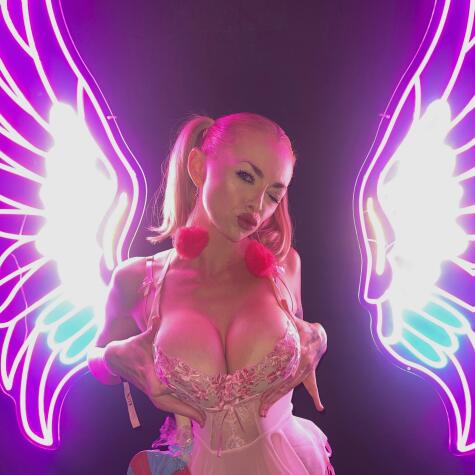 Stella Knoxx avatar