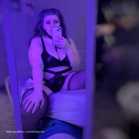 Findom Queen Scarlett avatar