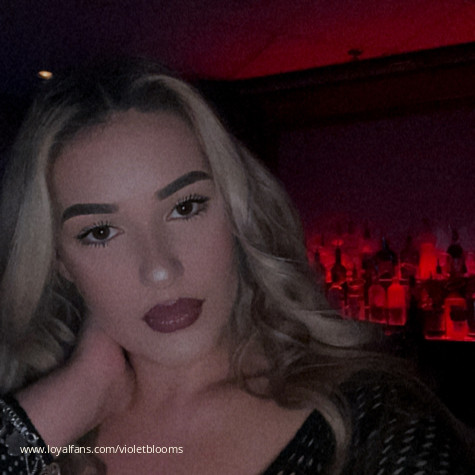 Violet Blooms avatar