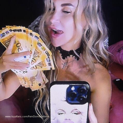 Fetish FemDomGoddess avatar