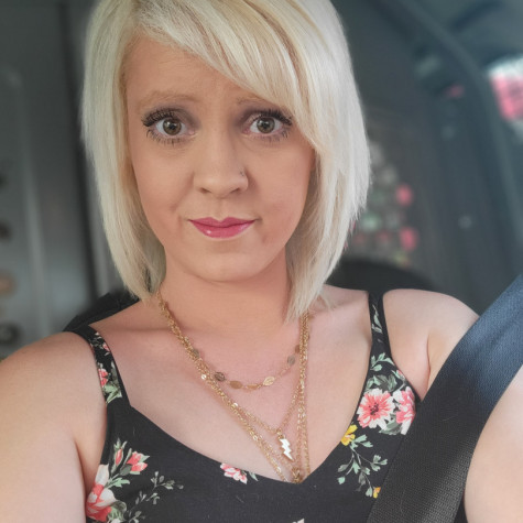 Danielle Nicole’s Official Social Fan Page | LoyalFans