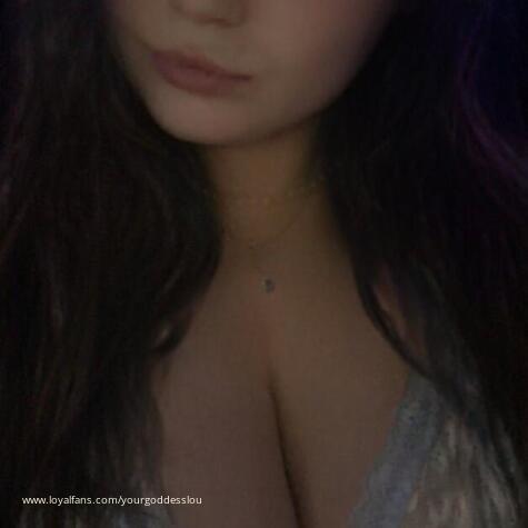 yourgoddessElla avatar