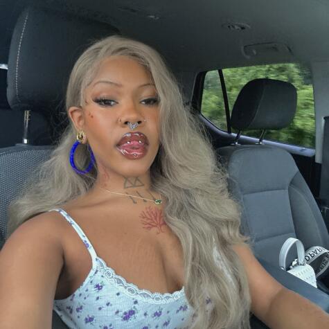 Goddessamilli avatar