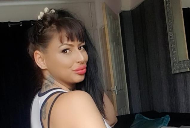 Babyoil Tit Tease Goddess Fantastic Tits! - GoddessEbonyLou Official Profile | www.Loyalfans.com