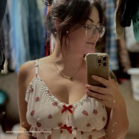 MessyMommy avatar