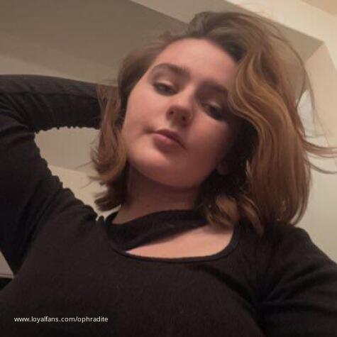 Goddess Aphrodite Findom Brat avatar
