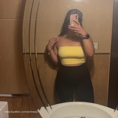 Amii28 avatar