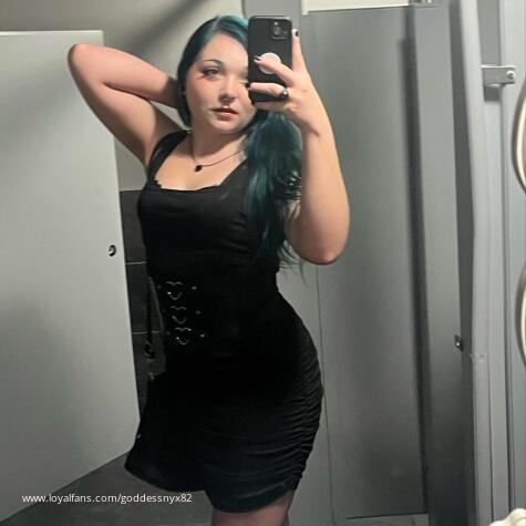 Give2GoddessNyx avatar