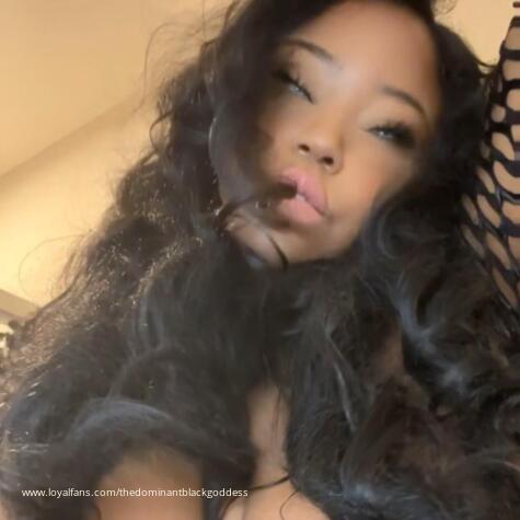 The Dominant Black Goddess avatar