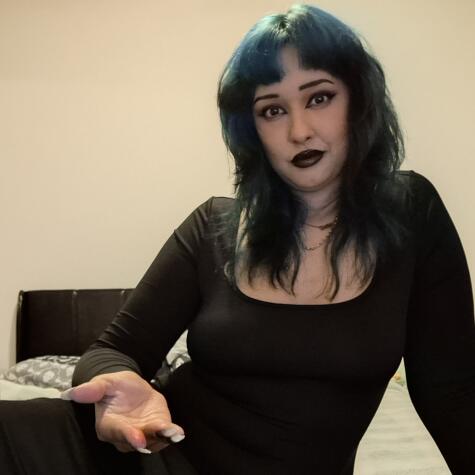 Mistress Hestara avatar