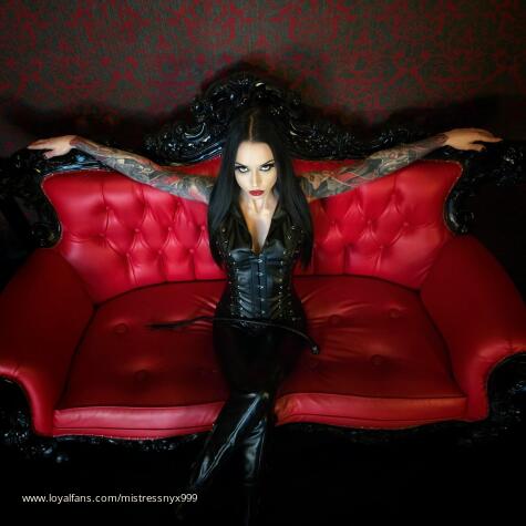 The Countess Nyx avatar