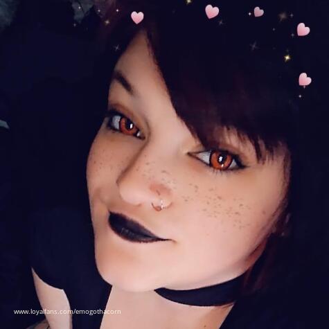 EmoGothAcorn avatar