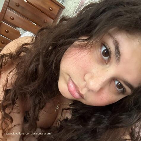 PrincessaCami avatar