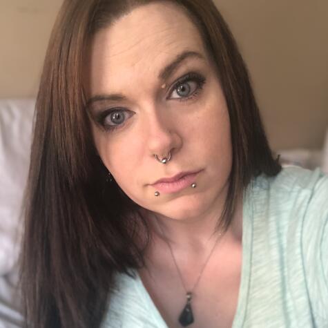 Karis Lune avatar